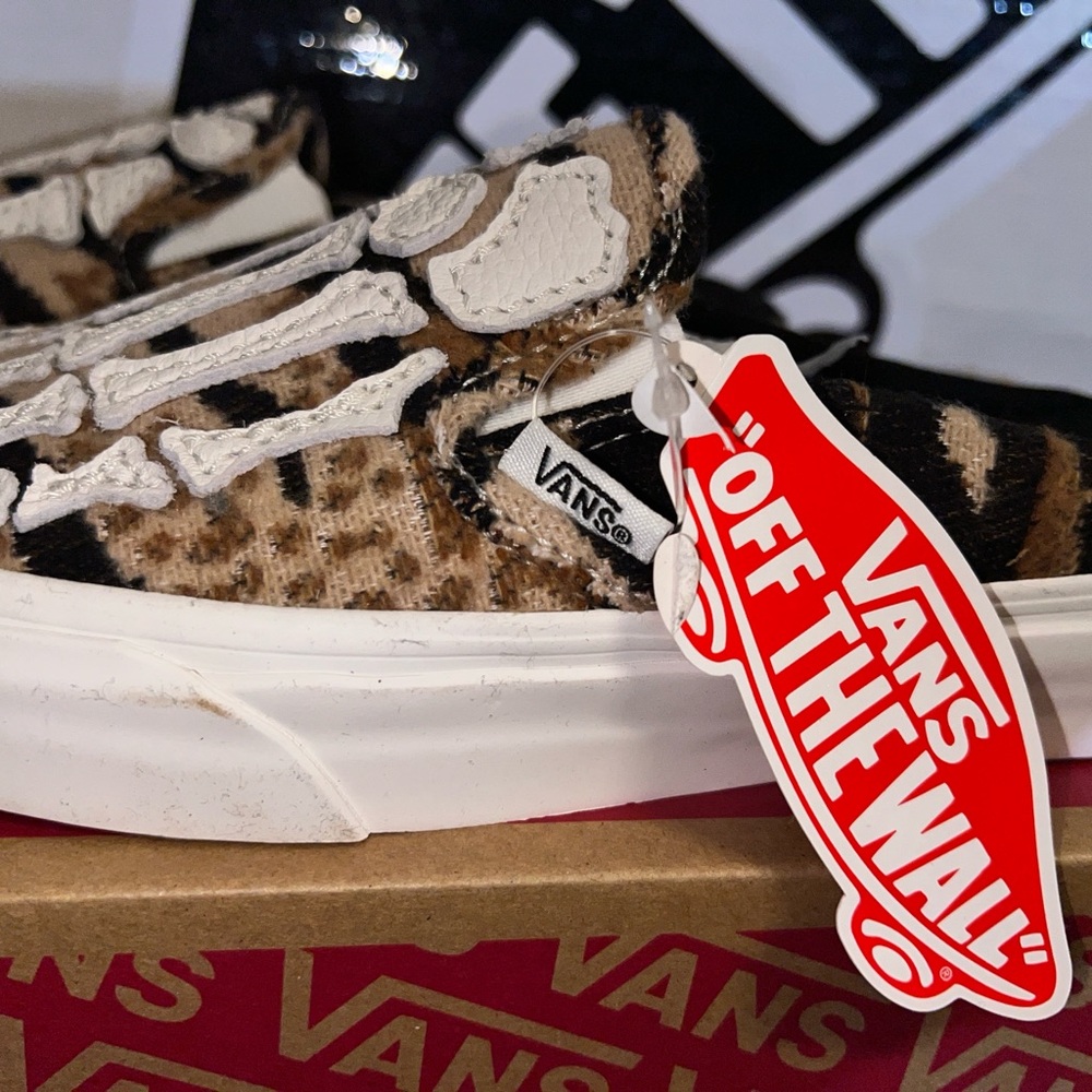 Vans Classic Slip On sz 4.0 Men 5.5 Woman - Picture 10 of 12